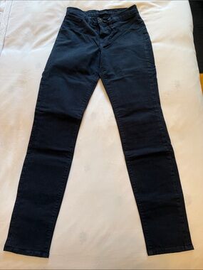 Women’s Slim Stretch Jeans — Dark Navy